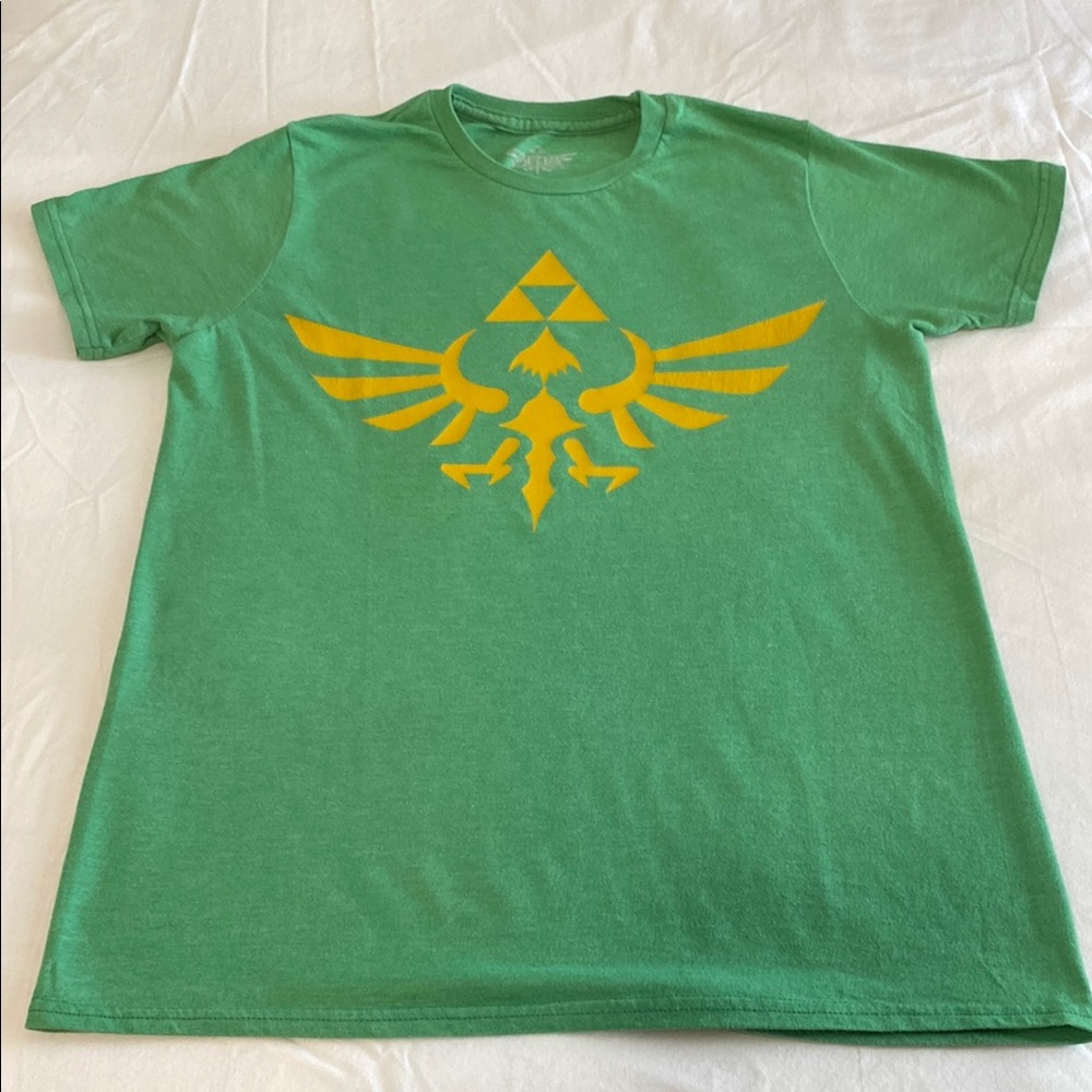The Legend of Zelda Triforce Green Graphic T-shirt
